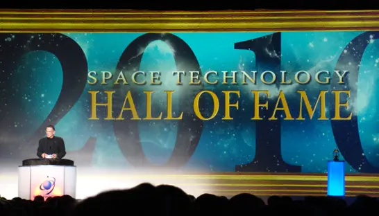 Leonard Nimoy accepts Lifetime Achievement Award at Space Technology Hall of Fame Dinner